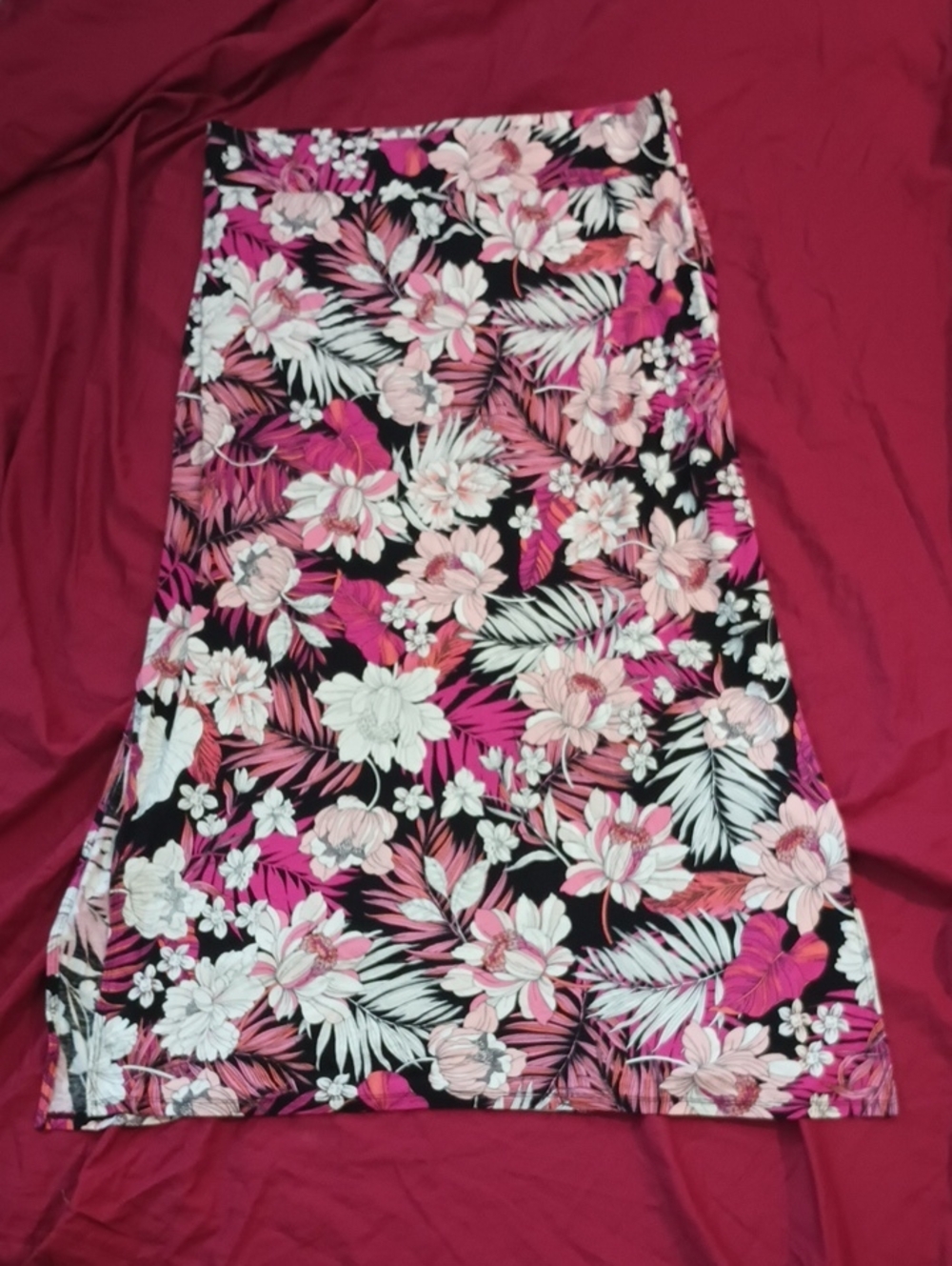 a.n.a Black and Pink Flowered Maxi Skirt Petite XL Like New Spring Summer 🌺